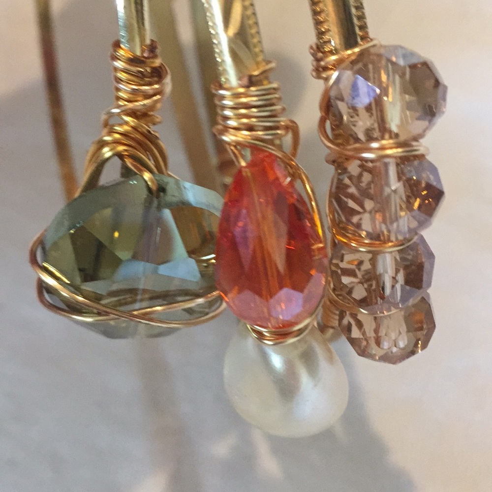 Bracelets - Picture 4 of 8